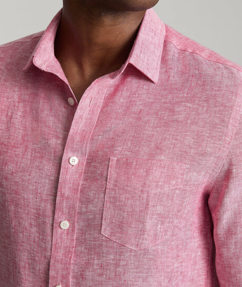 Model is wearing UNTUCKit Vin Santo in jalapeno red.