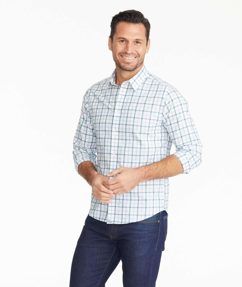 Model wearing a Wrinkle-Free Cantaberra Shirt