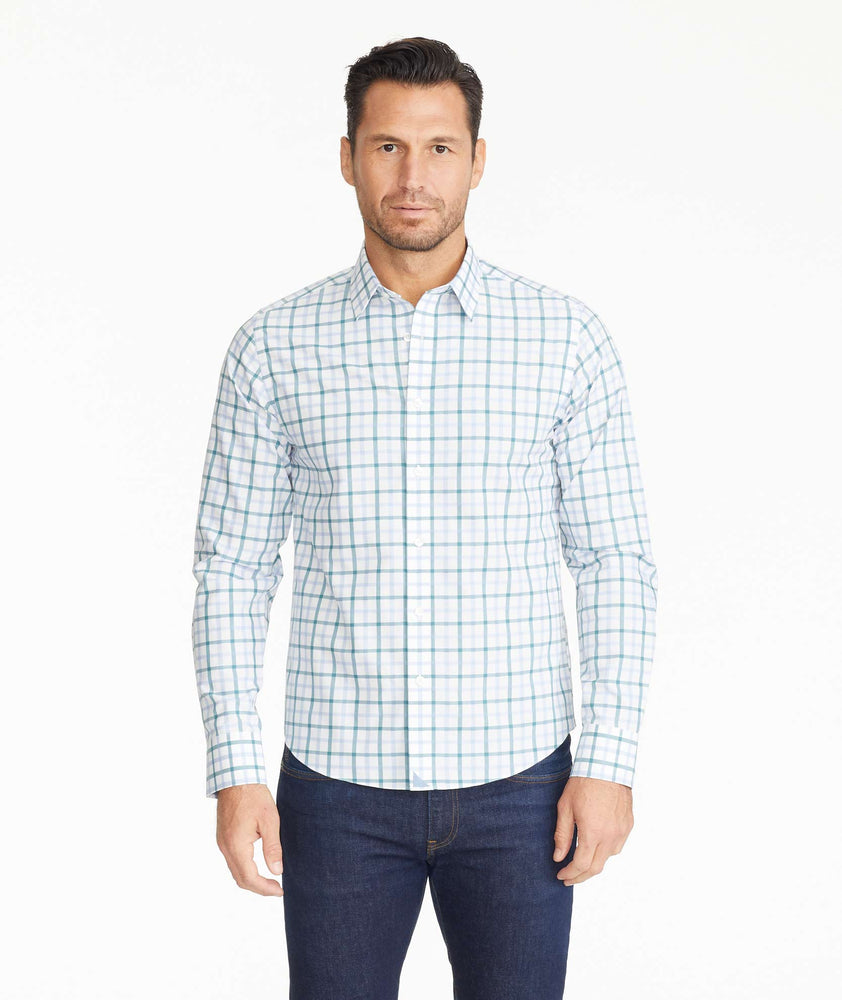 Model wearing a Wrinkle-Free Cantaberra Shirt