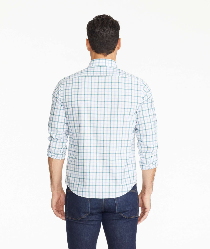 Model wearing a Wrinkle-Free Cantaberra Shirt