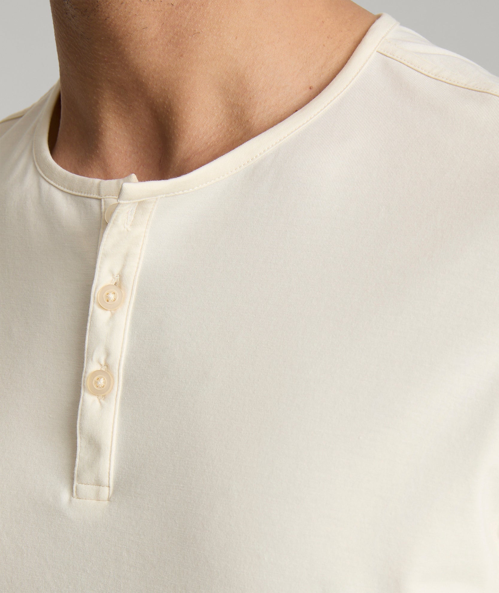 EcoSoft™ Short-Sleeve Henley Ecru | UNTUCKit UK