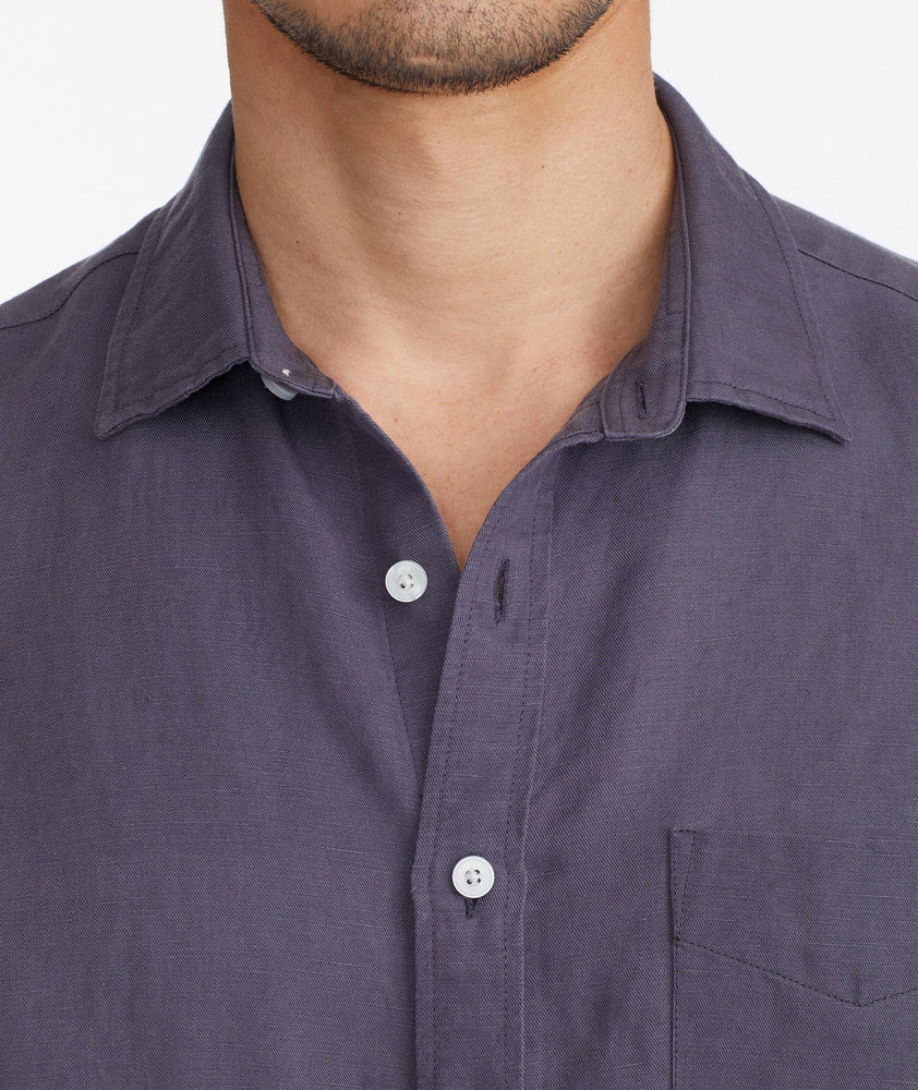 Model wearing a Black Harken - Graystone